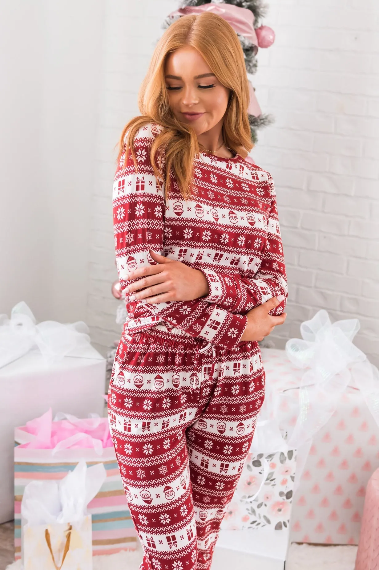 Cheerful Christmas Modest Lounge Set