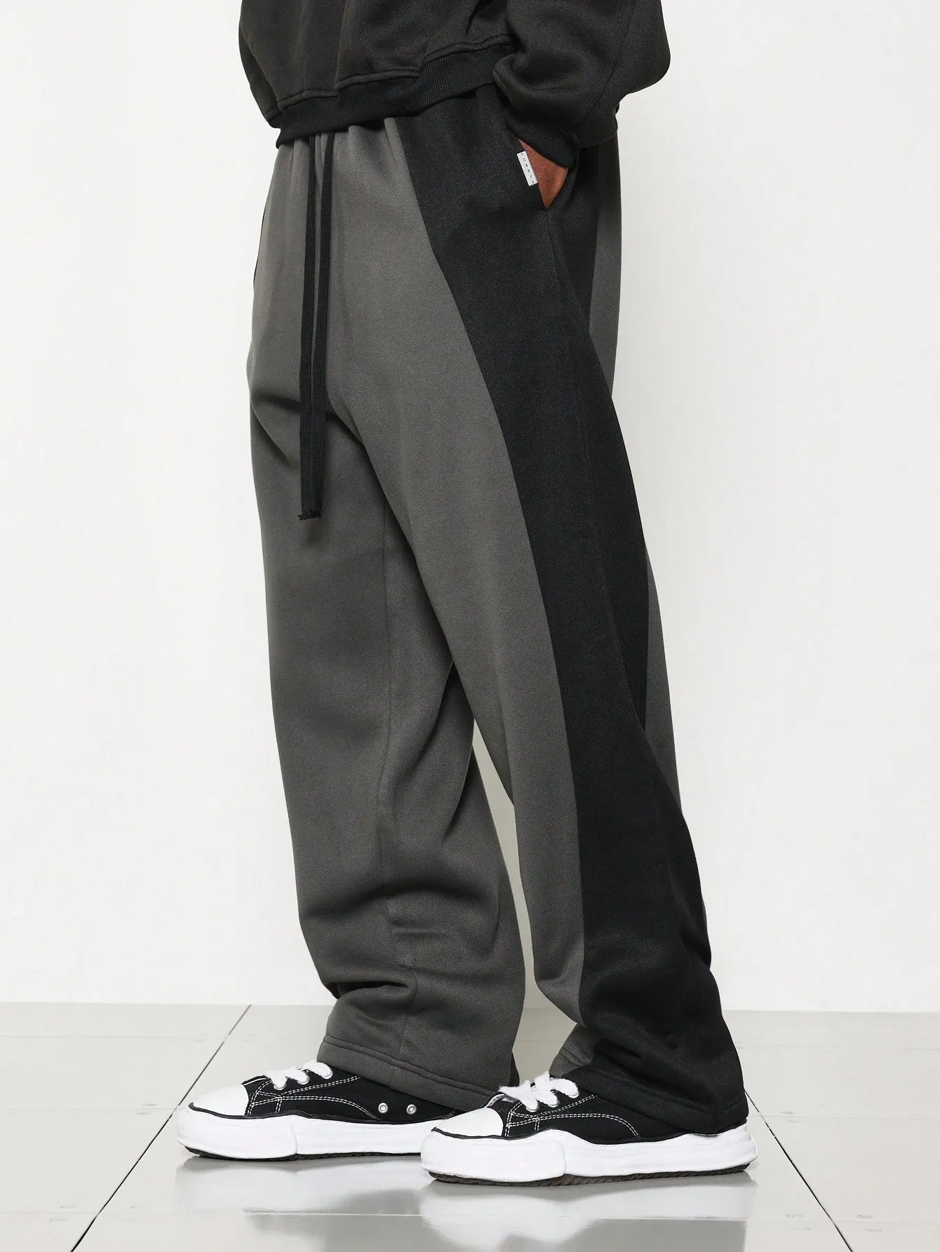 Loose Fit Colour Block Curvy Sweatpants With Drawcords