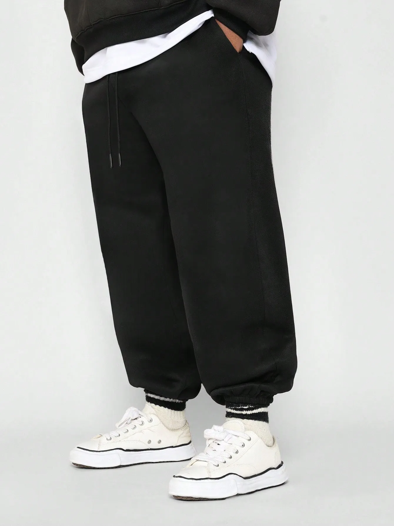 Plus Size Essential 90's Jogger