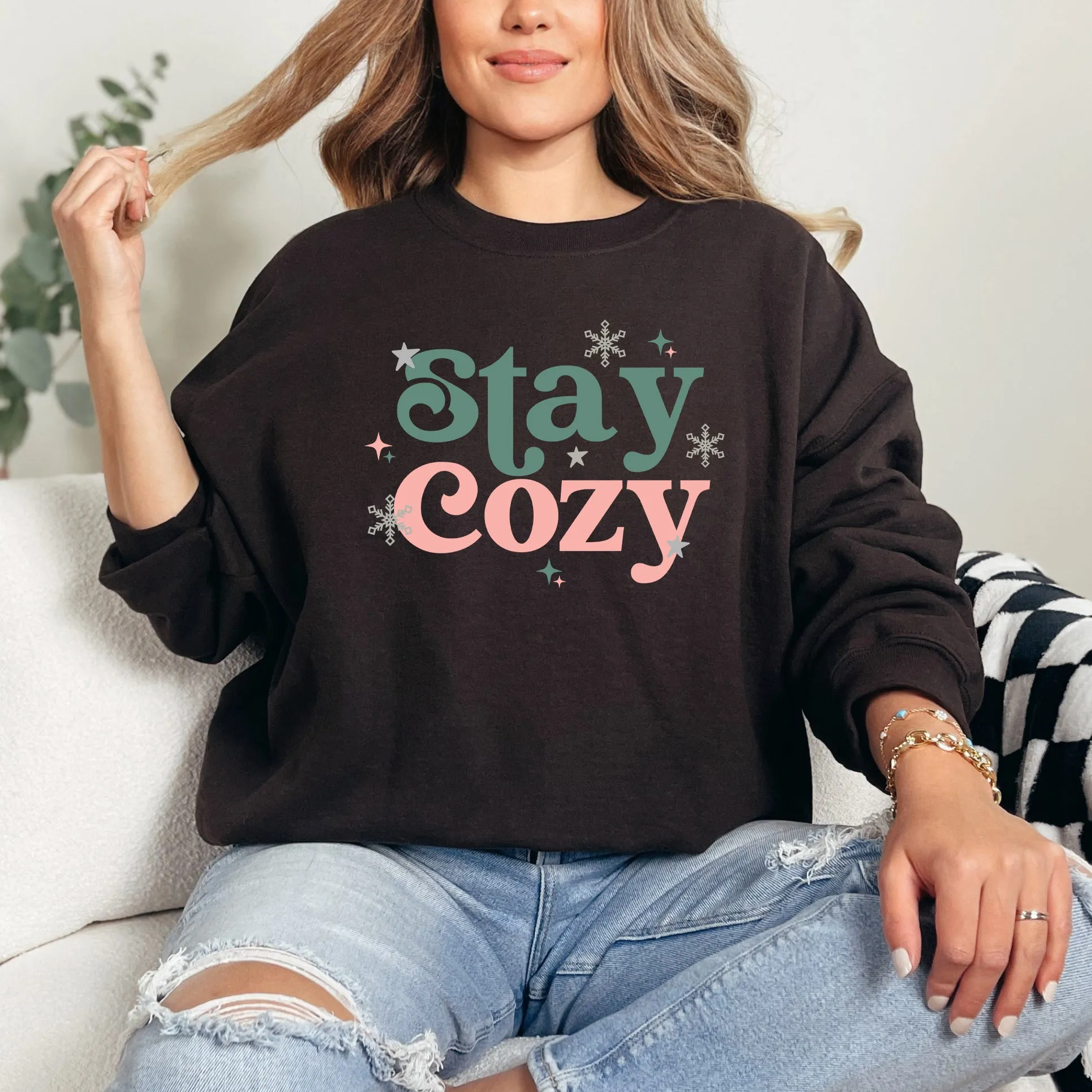 Stay Cozy Snowflake | Sweatshirt