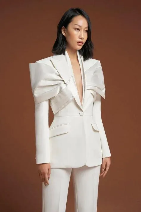 Tailored draped white blazer- Cia