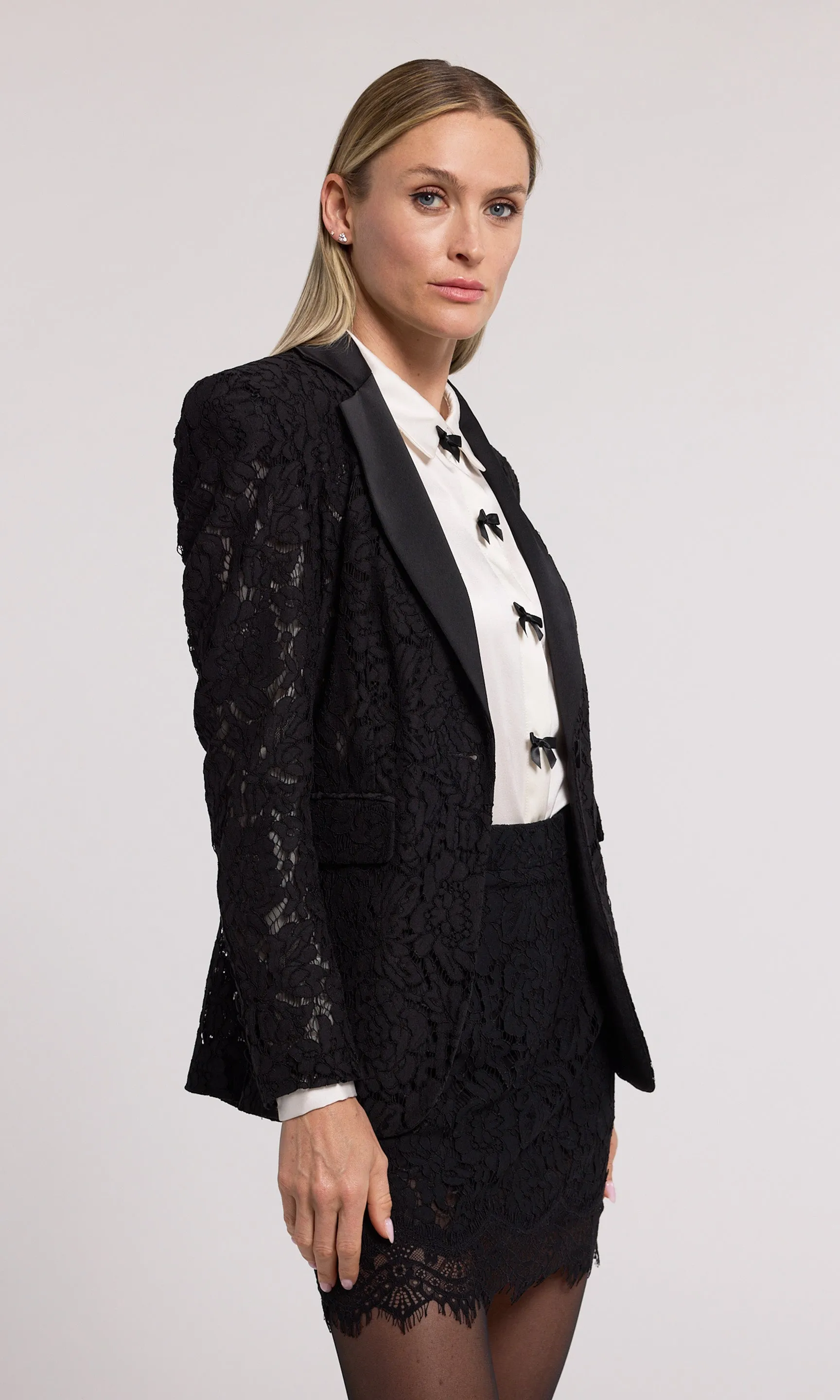 Zoya Lace Blazer